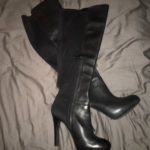 Jessica Simpson boots